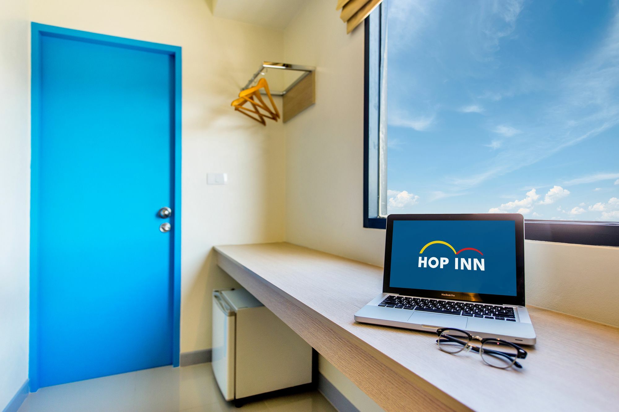 Hop Inn Чианг Рай Екстериор снимка