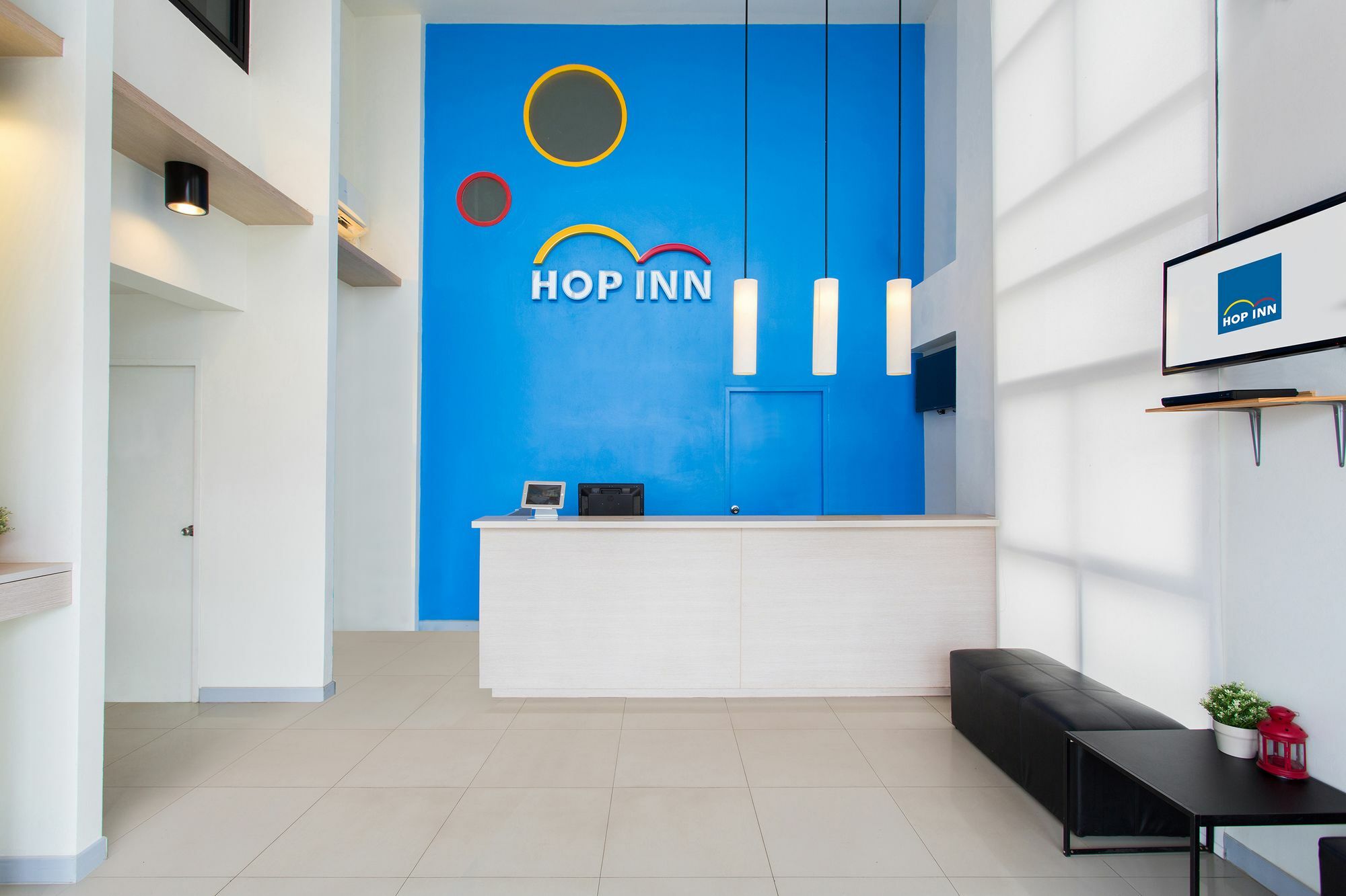 Hop Inn Чианг Рай Екстериор снимка